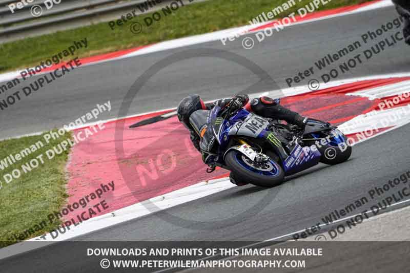 cadwell no limits trackday;cadwell park;cadwell park photographs;cadwell trackday photographs;enduro digital images;event digital images;eventdigitalimages;navarra;no limits trackdays;peter wileman photography;racing digital images;trackday digital images;trackday photos